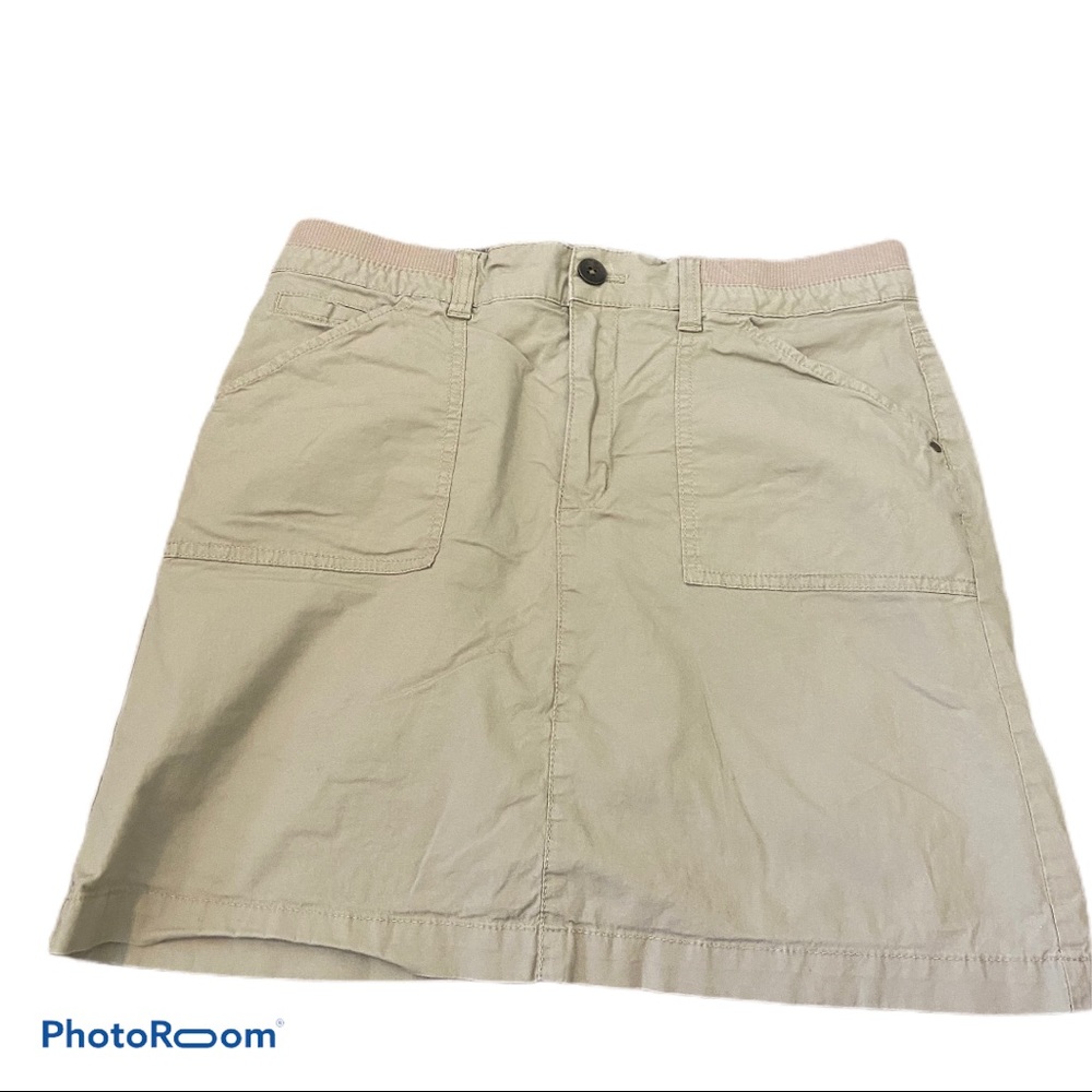 Women’s Size 8 Croft&Barrow Tan Skort
